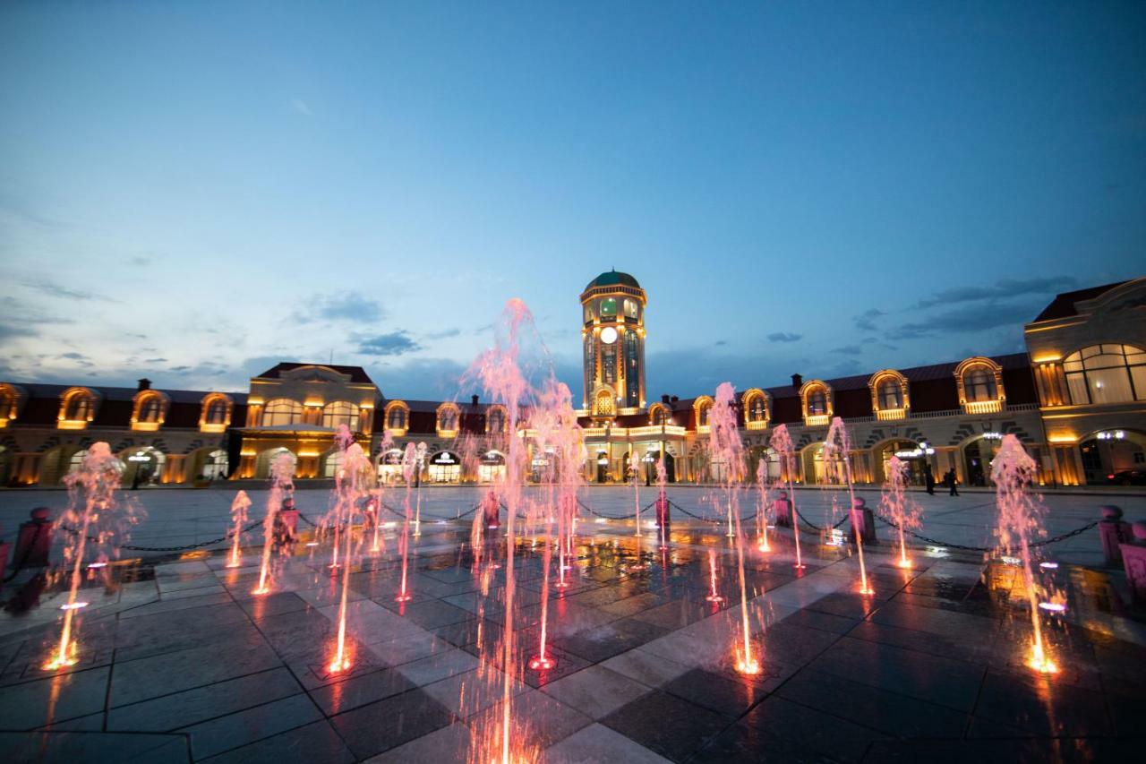 Saat Meydani Nakhchivan Exteriér fotografie